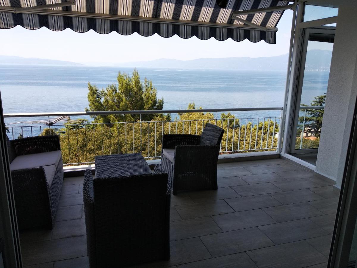 Apartman Angela Rijeka Exterior photo